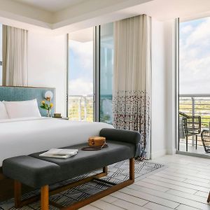 King Room Mobility or hearing accessible
